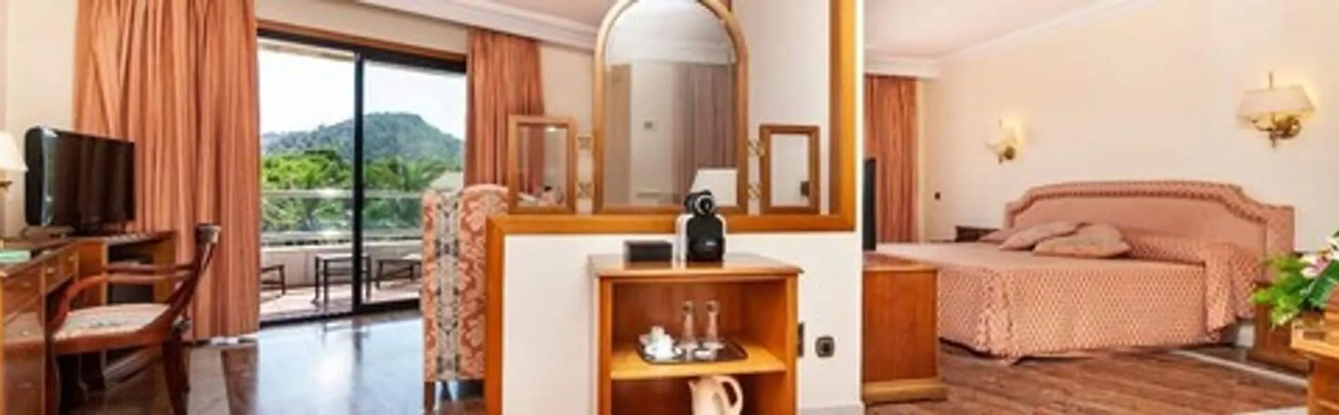 Hotel Serrano Palace Cala Ratjada